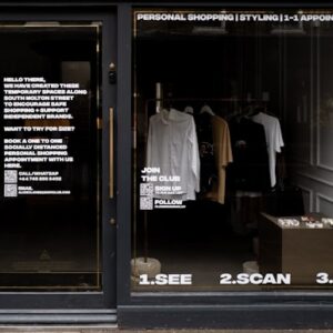 قلم حبر سائل بتصميم فريد